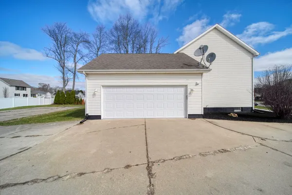 $350,000 | 4834 Big Rock Street, Jackson, MI 49201