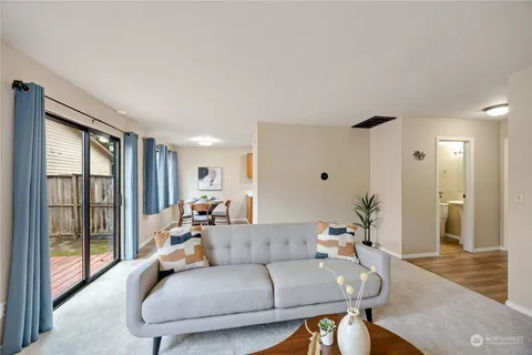 $369,950 | 1302 3rd Street Southeast, Unit 1, Auburn, WA 98002