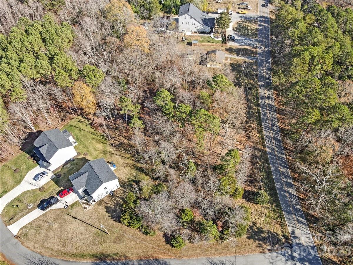 14607 Holbrooks Road Huntersville, NC 28078 - Photo 8 of 11 Gallery Image 8