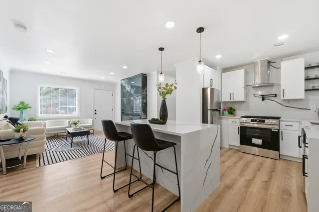 $2,650 | 2541 Santa Barbara Drive Northwest, Atlanta, GA 30318