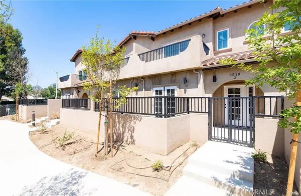 $749,000 | 5502 East Los Angeles Avenue, Unit 3, Simi Valley, CA 93063