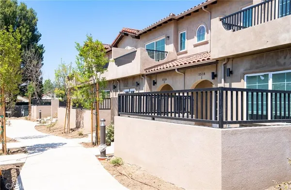 $749,000 | 5502 East Los Angeles Avenue, Unit 3, Simi Valley, CA 93063