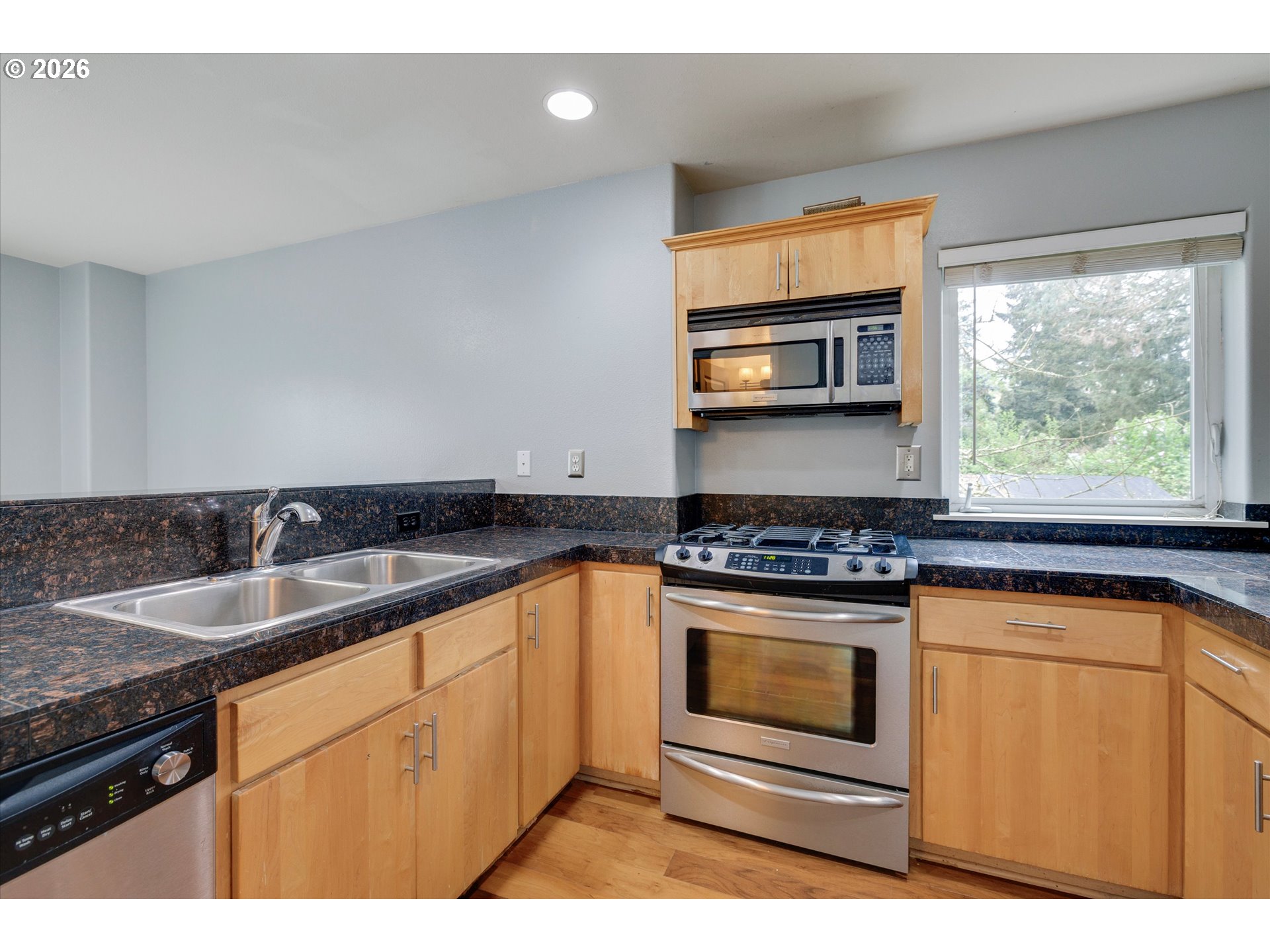 2852 Southwest Tranquility Terrace Beaverton, OR 97003 - Photo 7 of 32