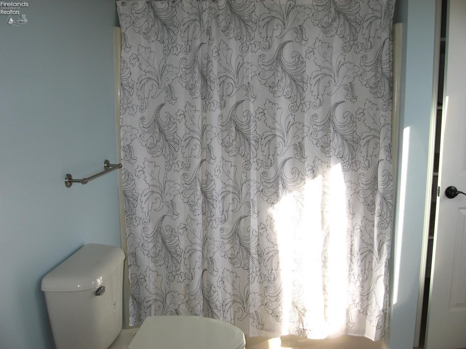 3303 Rods Drive Sandusky, OH 44870 - Photo 16 of 20 Gallery Image 16
