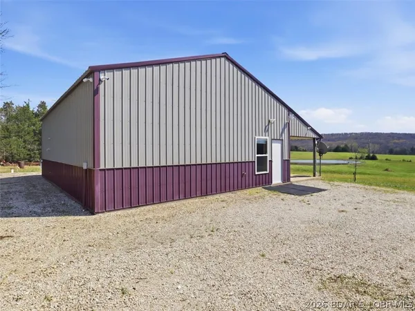 $1,575,000 | 21756 Flippin Road, Warsaw, MO 65355