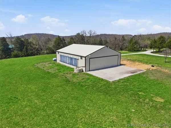 $1,575,000 | 21756 Flippin Road, Warsaw, MO 65355