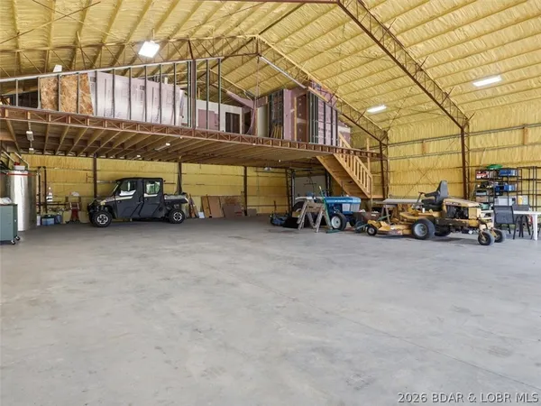 $1,575,000 | 21756 Flippin Road, Warsaw, MO 65355