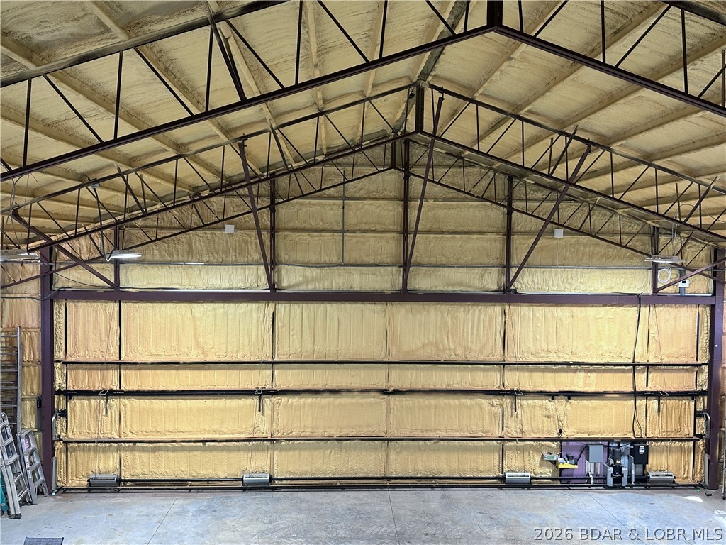 21756 Flippin Road Warsaw, MO 65355 - Photo 42 of 66 Shop/Hangar w/ 40' bi-fold door