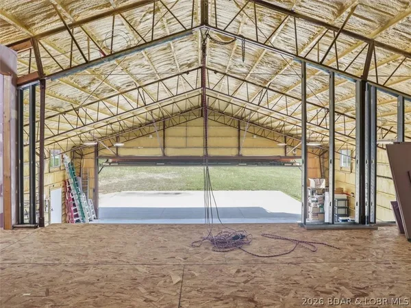 $1,575,000 | 21756 Flippin Road, Warsaw, MO 65355