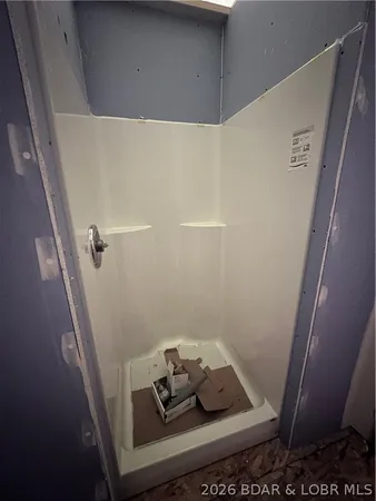 $1,575,000 | 21756 Flippin Road, Warsaw, MO 65355