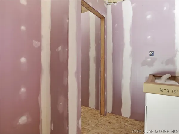 $1,575,000 | 21756 Flippin Road, Warsaw, MO 65355