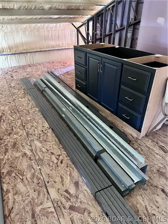 $1,575,000 | 21756 Flippin Road, Warsaw, MO 65355