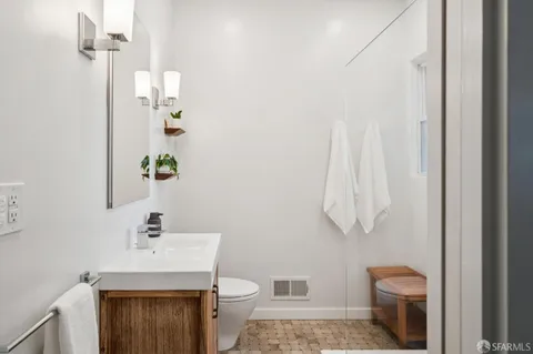 $1,385,000 | 854 47th Avenue, San Francisco, CA 94121