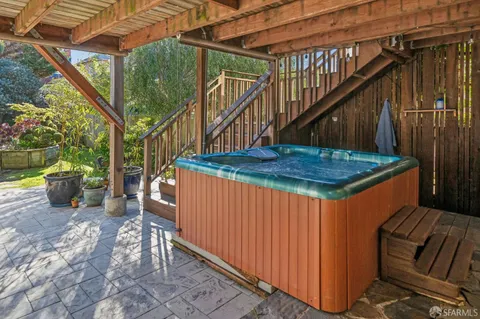 $1,385,000 | 854 47th Avenue, San Francisco, CA 94121