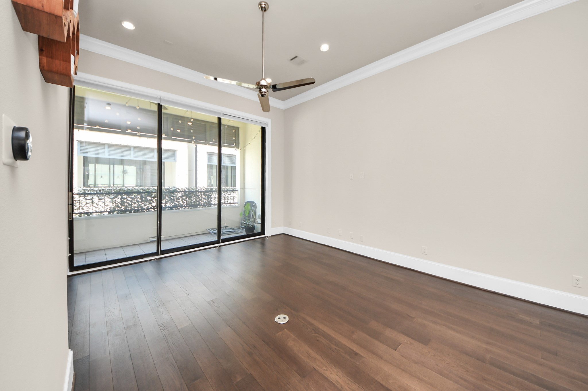 6072 Kansas Street Houston, TX 77007 - Photo 19 of 47