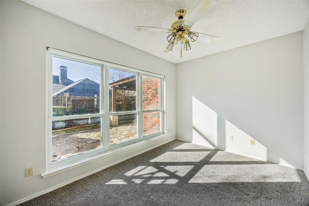 709 Bridget Way Hurst, TX 76054 - Photo 14 of 28