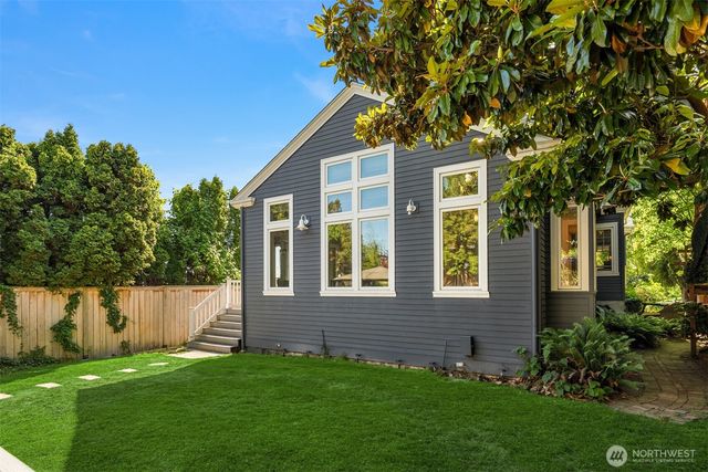 $2,600,000 | 1012 2nd Avenue West, Seattle, WA 98119