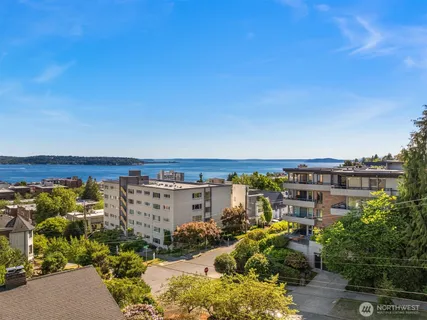 $2,600,000 | 1012 2nd Avenue West, Seattle, WA 98119