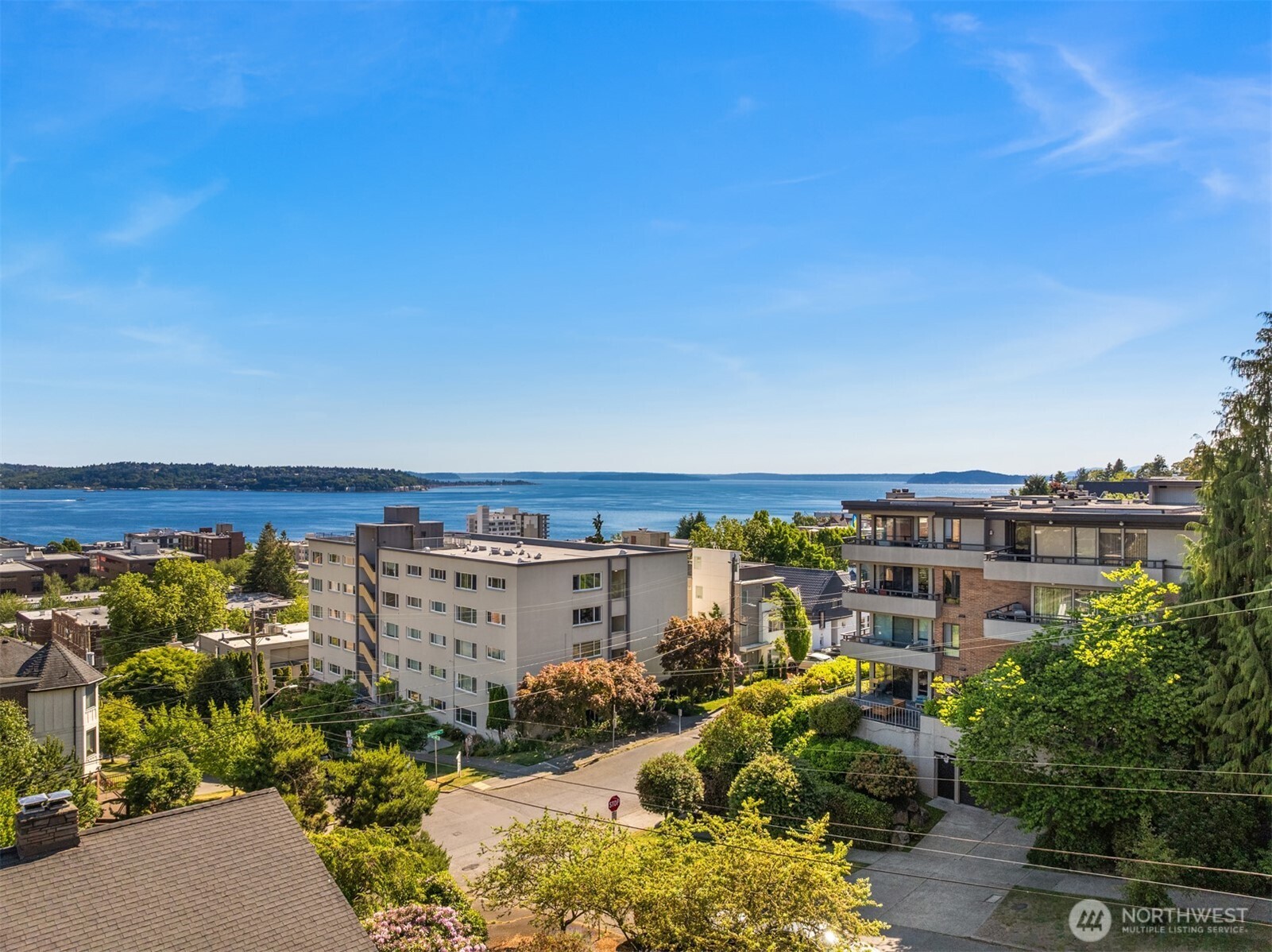 1012 2nd Avenue West Seattle, WA 98119 - Photo 6 of 39