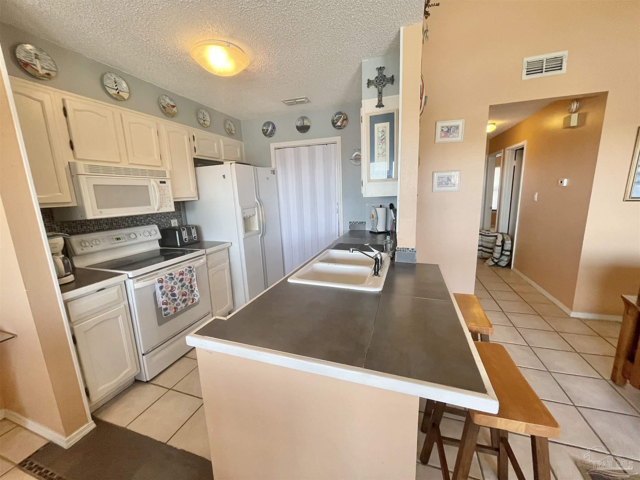200 Pensacola Beach Road, Unit C6 Gulf Breeze, FL 32561 - Photo 8 of 36