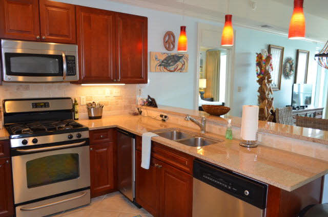 4851 Main Street, Unit 723 Orange Beach, AL 36561 - Photo 2 of 13 Kitchen