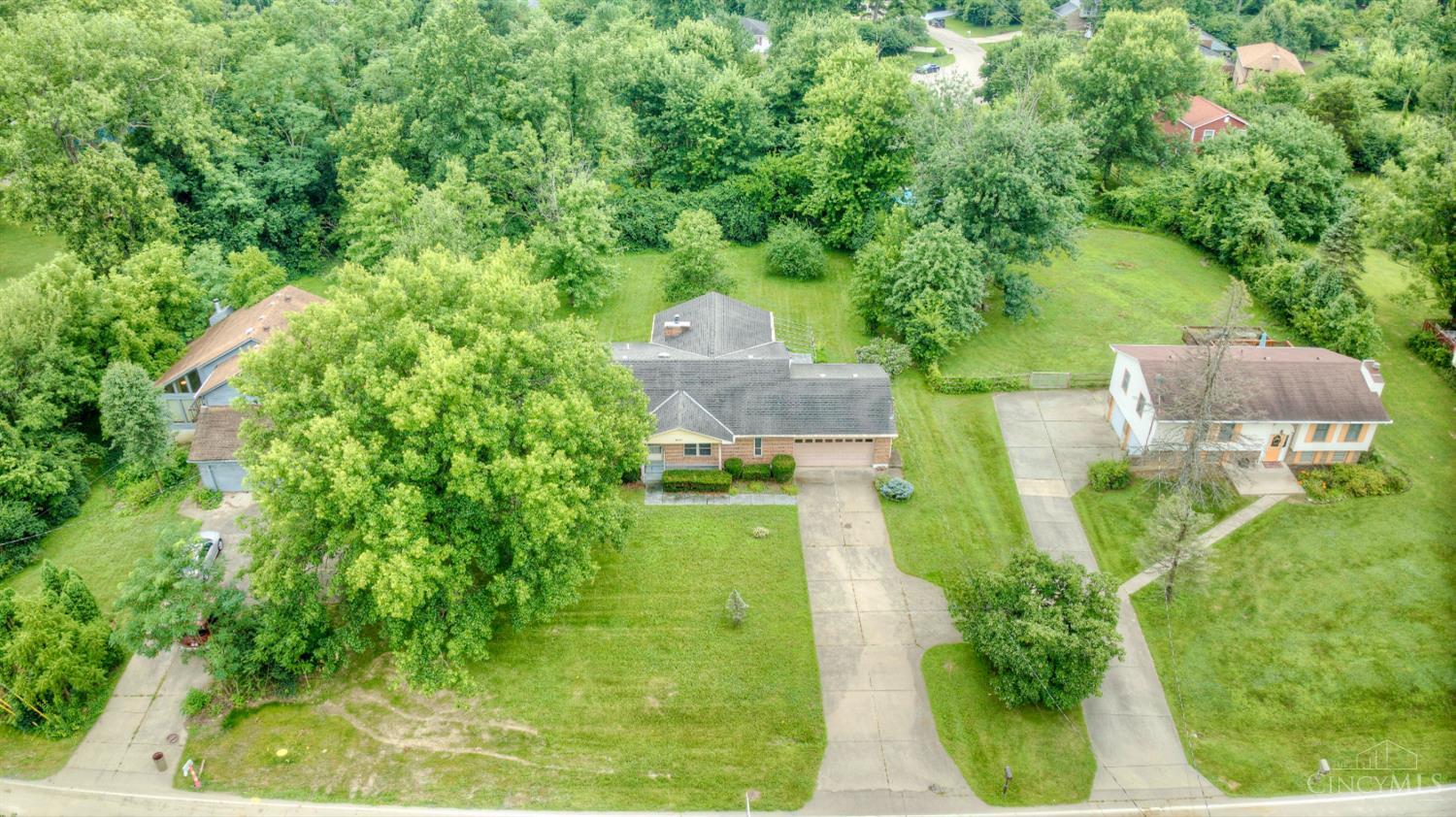 8043 Dimmick Road West Chester, OH 45241 - Photo 27 of 35 Aerial View