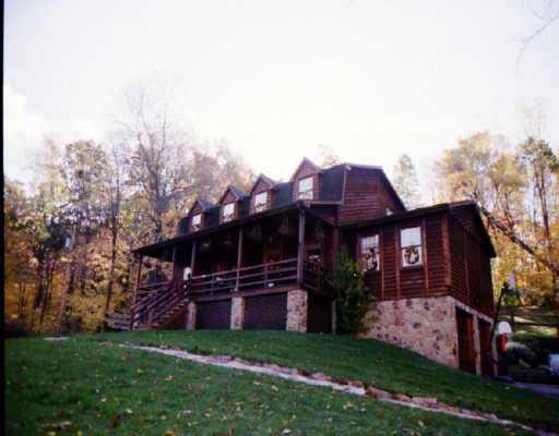 530 Sugar Run Road Eighty Four, PA 15330 - Photo 1 of 1