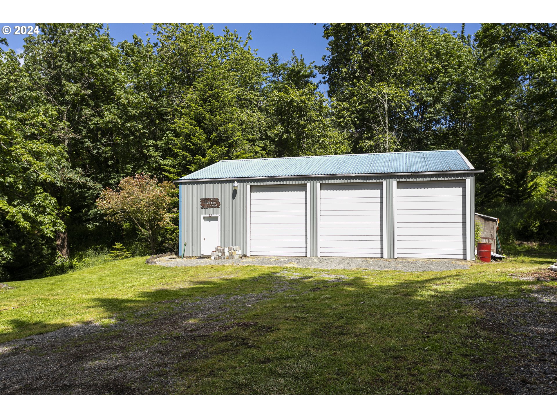 301 Northeast Lucas Road Troutdale, OR 97060 - Photo 27 of 46 Gallery Image 27