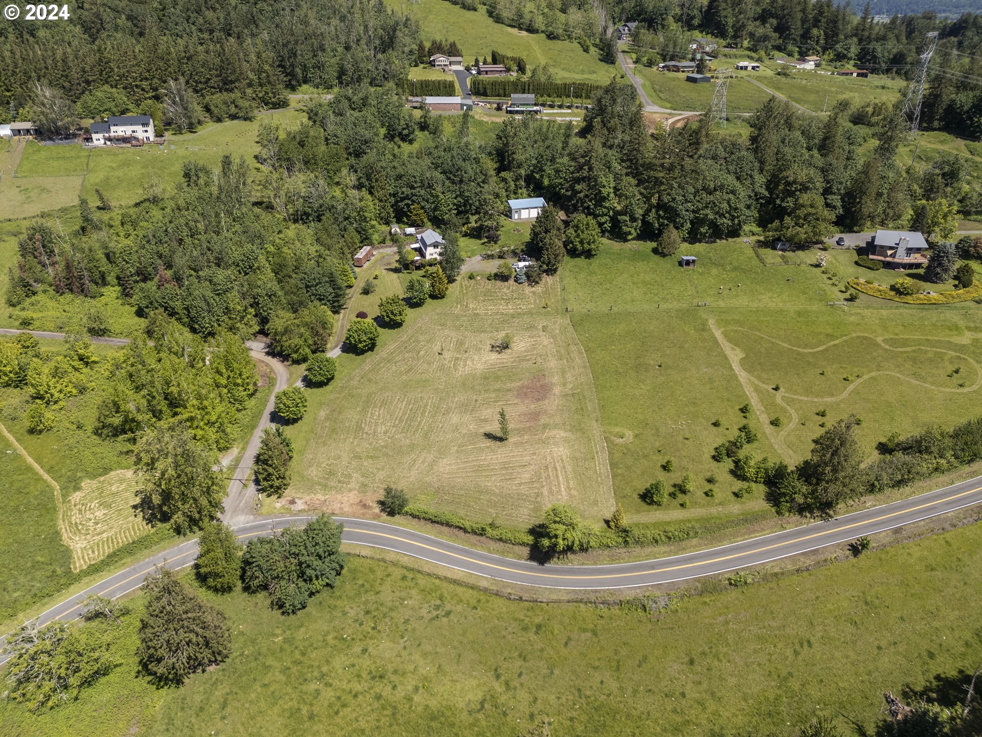 301 Northeast Lucas Road Troutdale, OR 97060 - Photo 36 of 46 Gallery Image 36