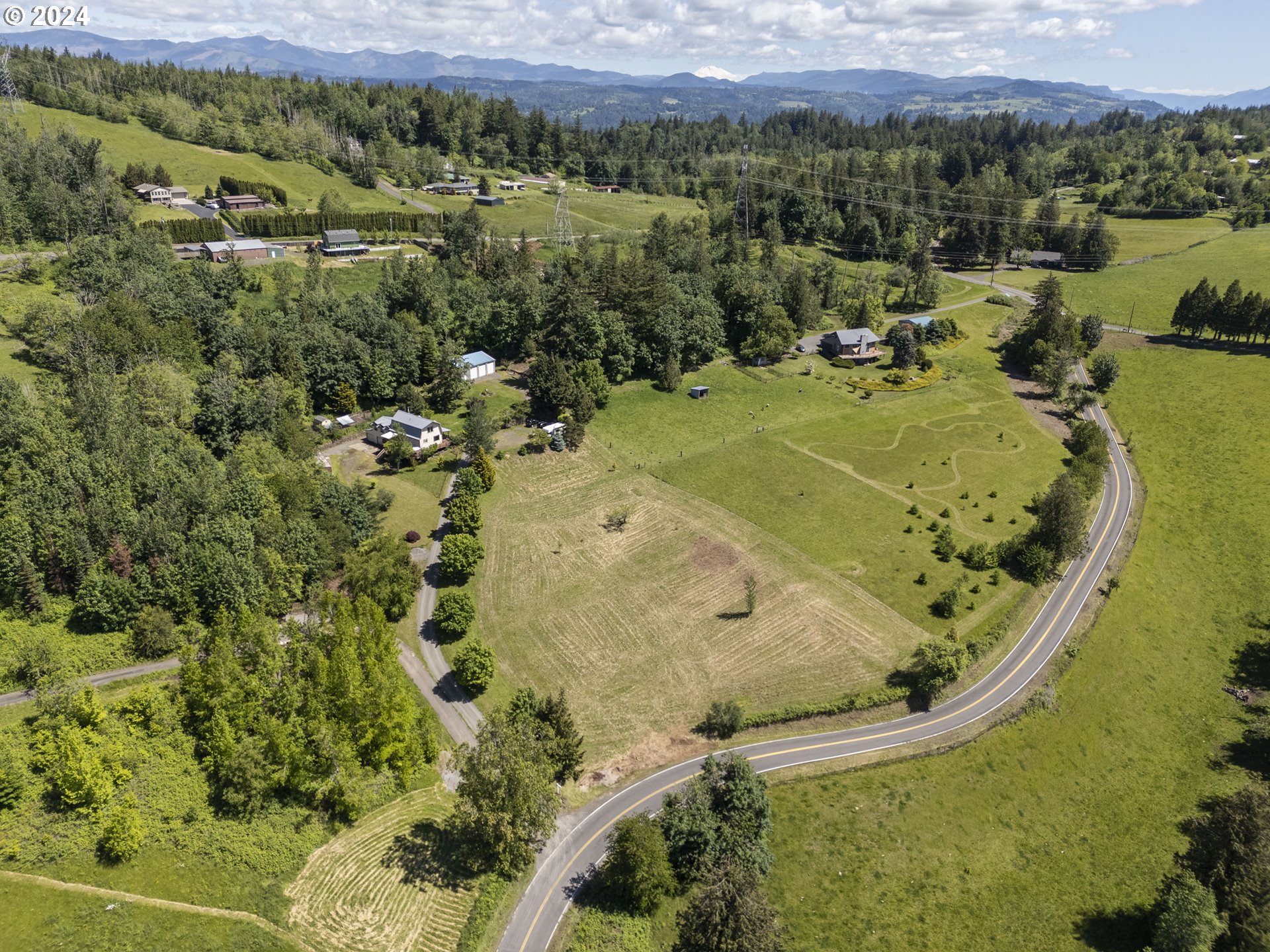 301 Northeast Lucas Road Troutdale, OR 97060 - Photo 43 of 46 Gallery Image 43