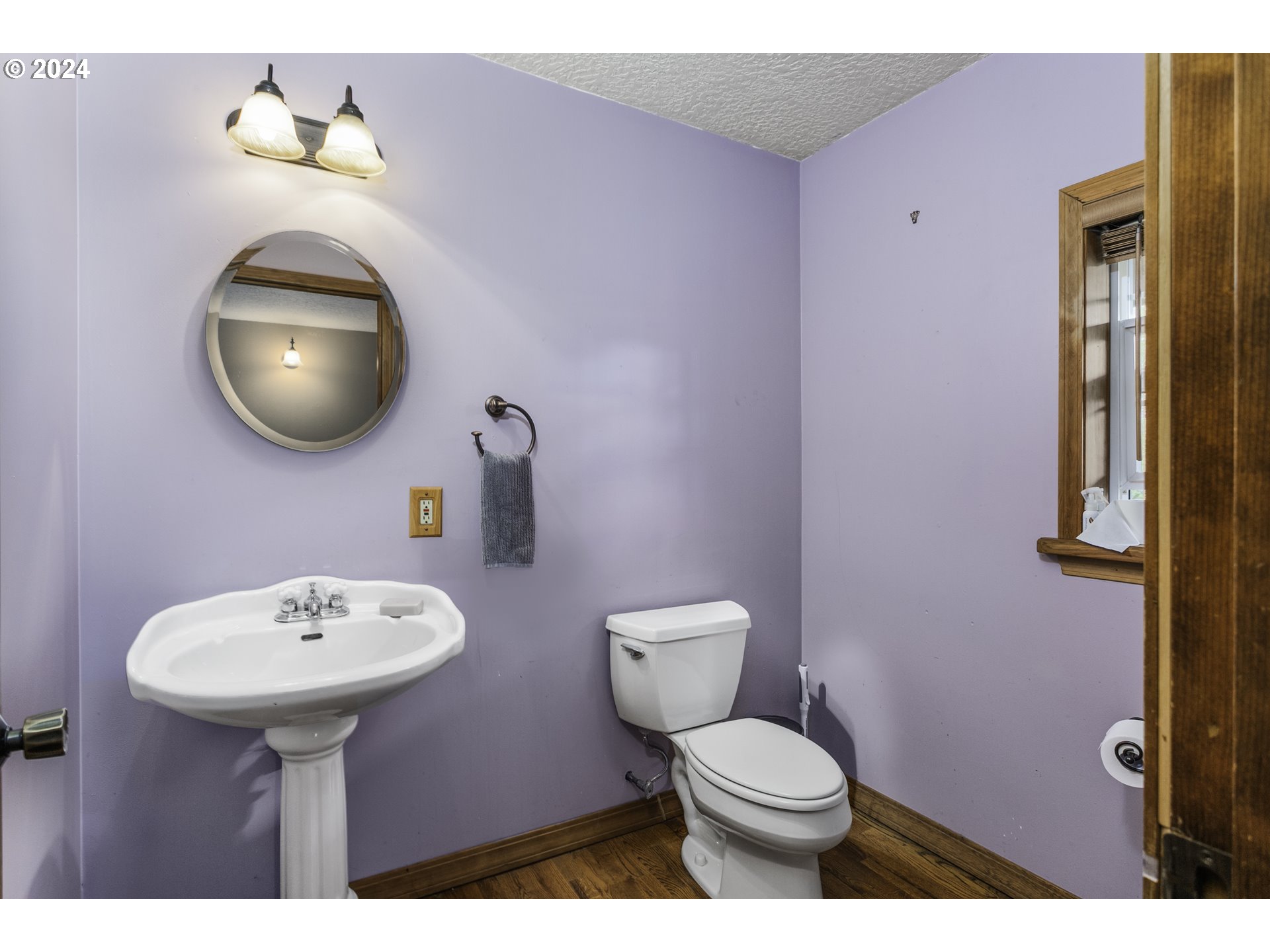 301 Northeast Lucas Road Troutdale, OR 97060 - Photo 10 of 46 Gallery Image 10