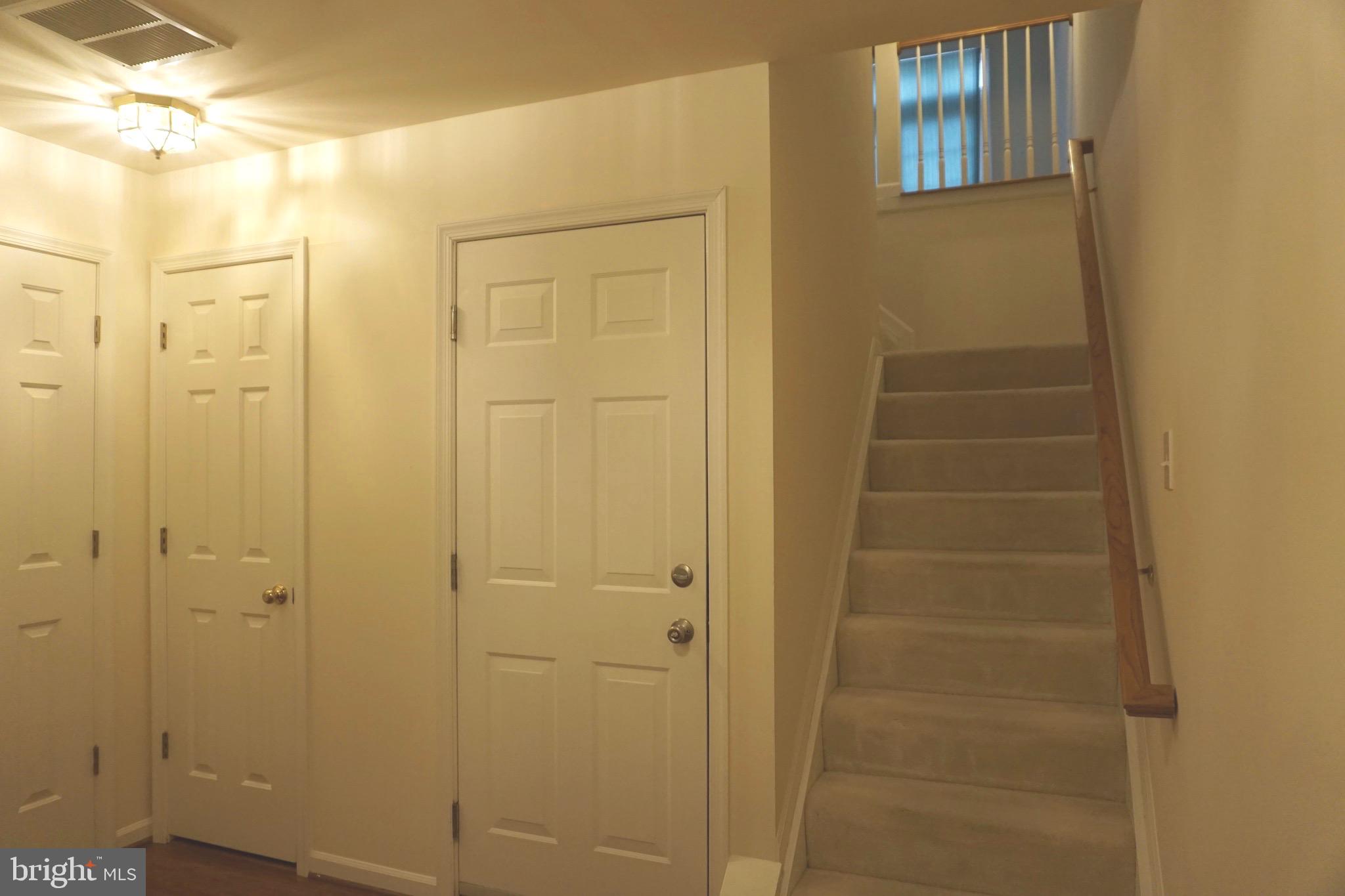 9724 Athletic Way Gaithersburg, MD 20878 - Photo 15 of 48
