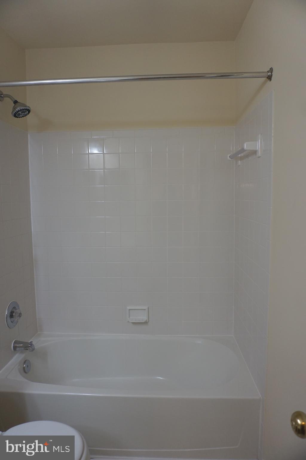 9724 Athletic Way Gaithersburg, MD 20878 - Photo 32 of 48