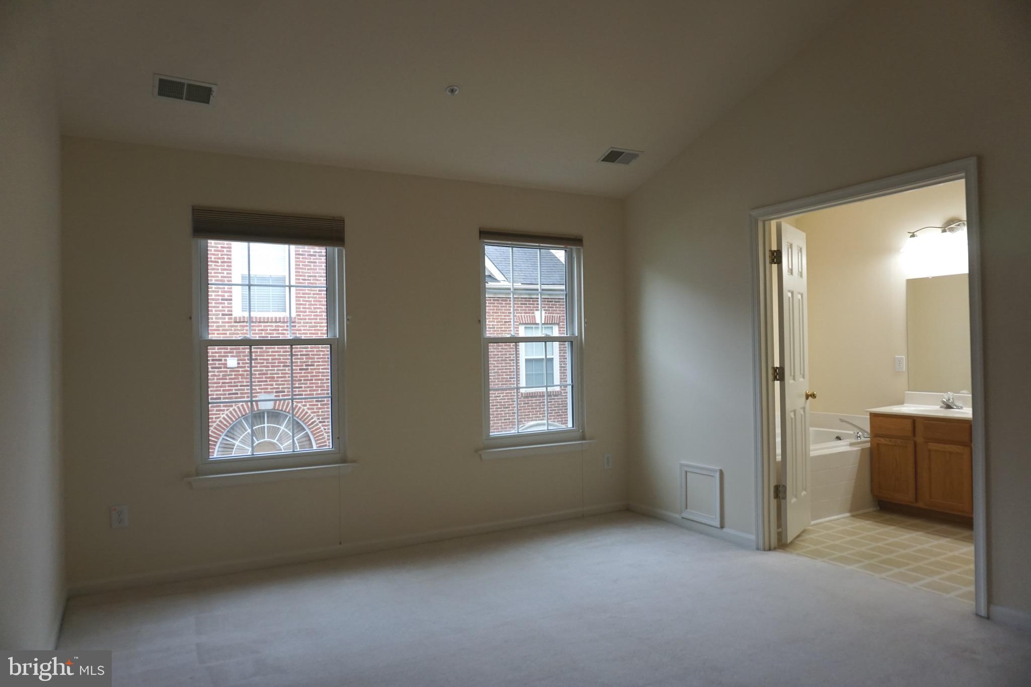 9724 Athletic Way Gaithersburg, MD 20878 - Photo 47 of 48