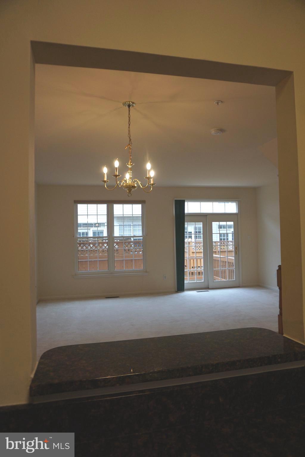 9724 Athletic Way Gaithersburg, MD 20878 - Photo 9 of 48