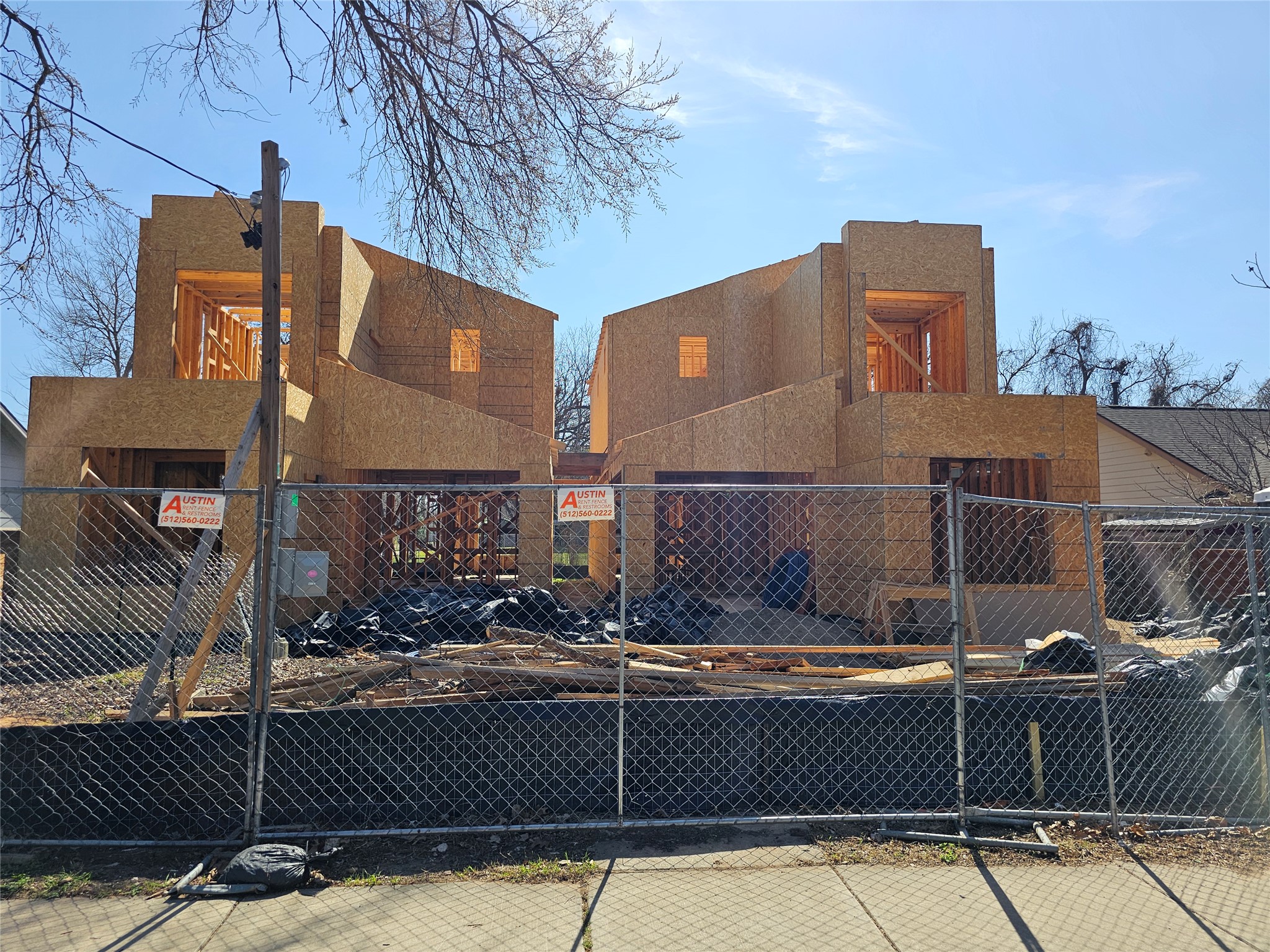 3309 Goodwin Avenue, Unit B Austin, TX 78702 - Photo 2 of 9 a view of a building with large space