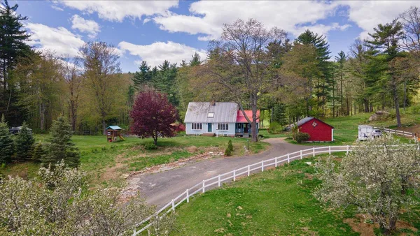 $724,900 | 295 Manning Hill Road, Winchester, NH 03470