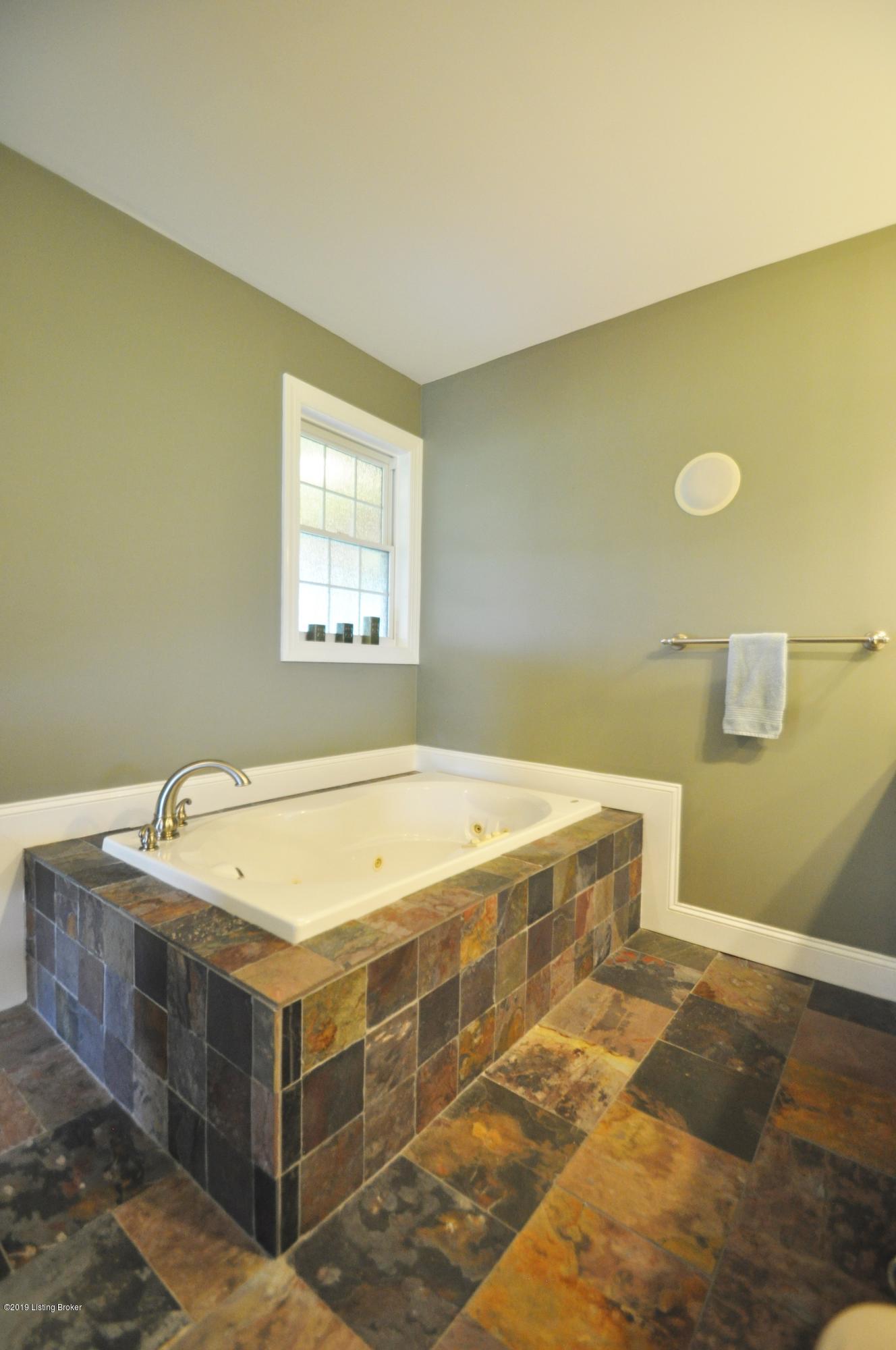 8868 Lagrange Road Smithfield, KY 40068 - Photo 38 of 98 DSC_0418