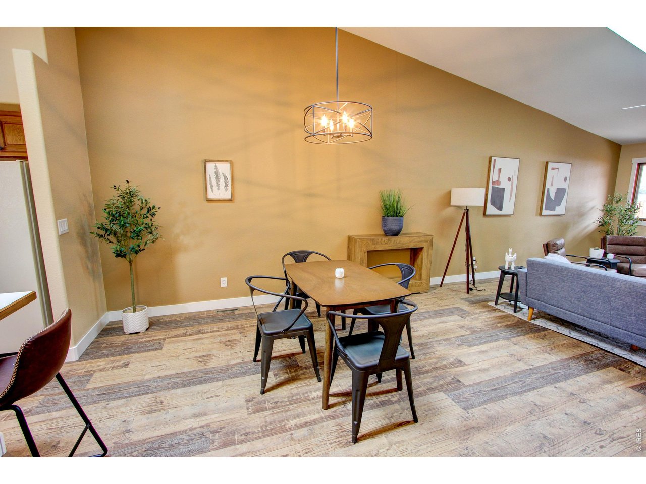 1531 West Swallow Road, Unit 22 Fort Collins, CO 80526 - Photo 8 of 32