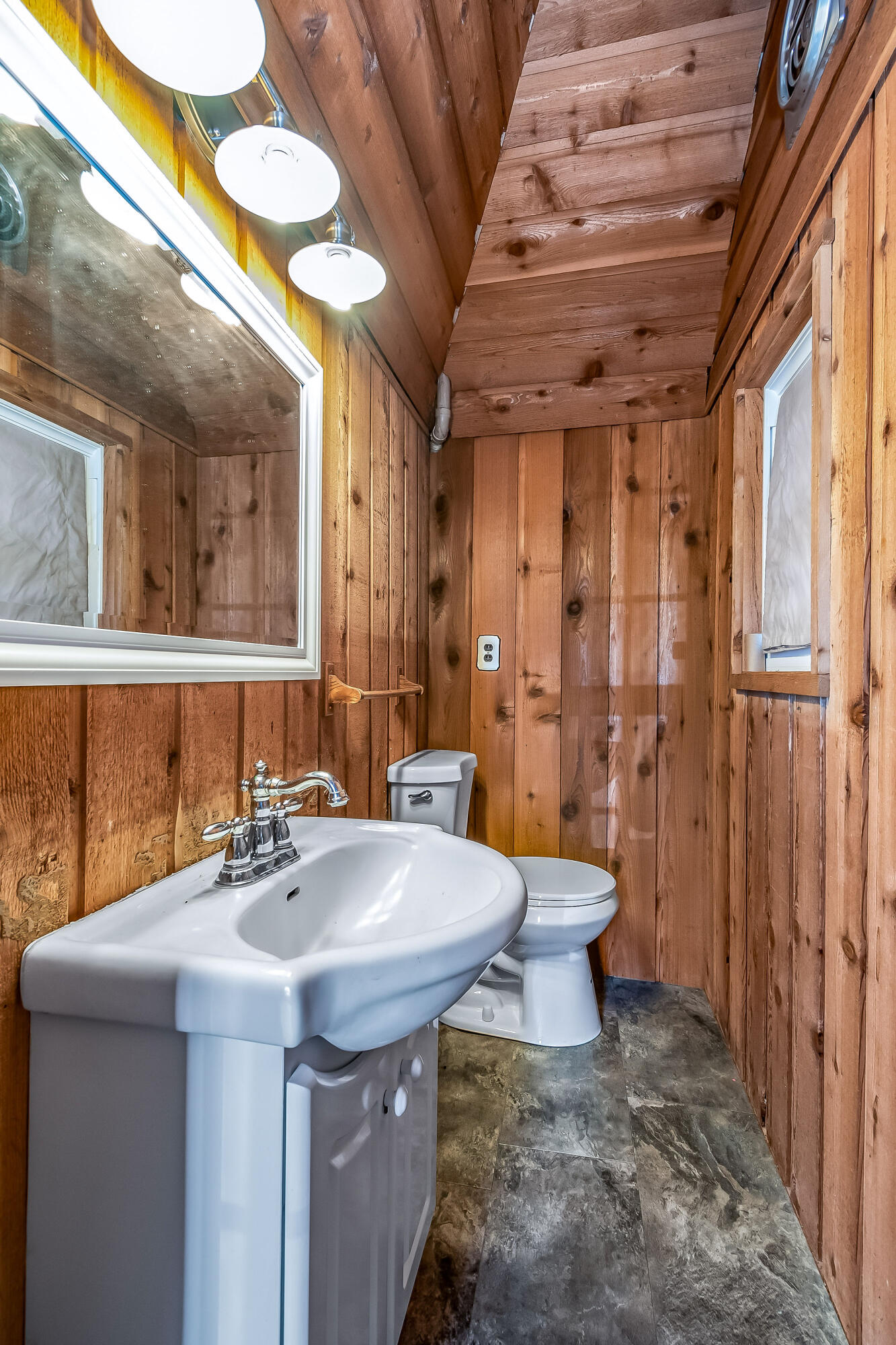 1209 Dean Road Tekonsha, MI 49092 - Photo 33 of 57 40