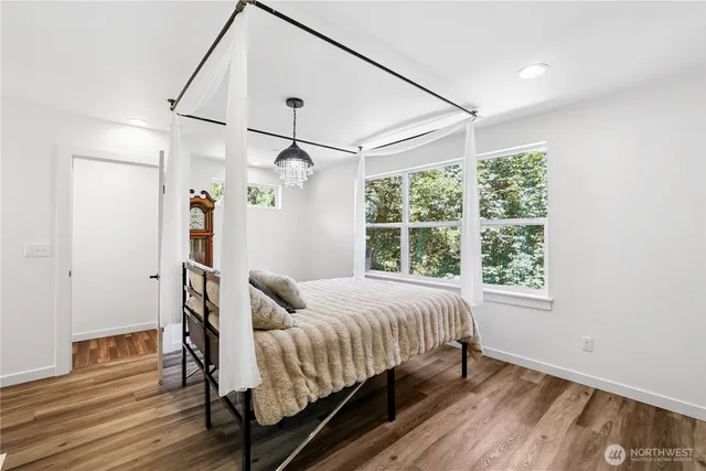 $989,950 | 23408 253rd Avenue Southeast, Maple Valley, WA 98038