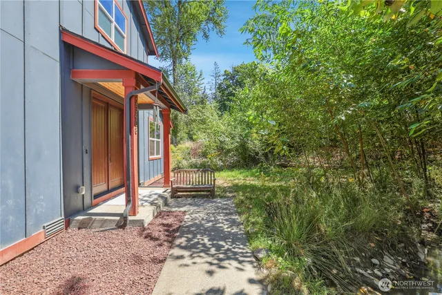 $989,950 | 23408 253rd Avenue Southeast, Maple Valley, WA 98038