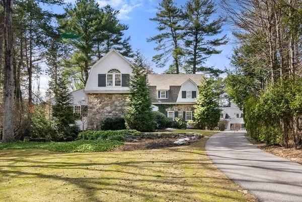 $3,385,000 | 25 Longmeadow Road, Wellesley, MA 02482