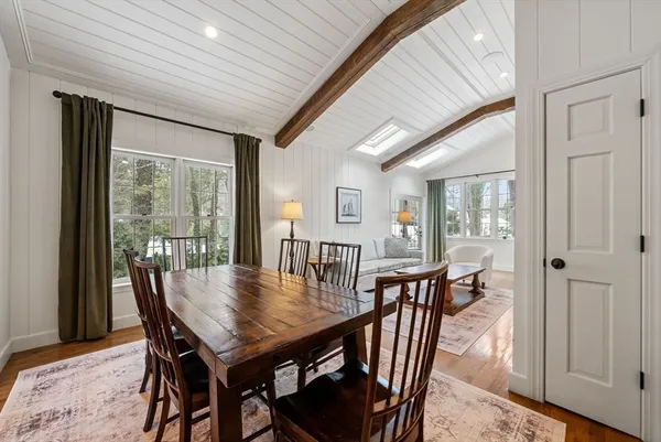 $3,385,000 | 25 Longmeadow Road, Wellesley, MA 02482