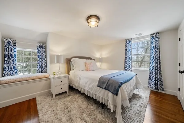 $3,385,000 | 25 Longmeadow Road, Wellesley, MA 02482