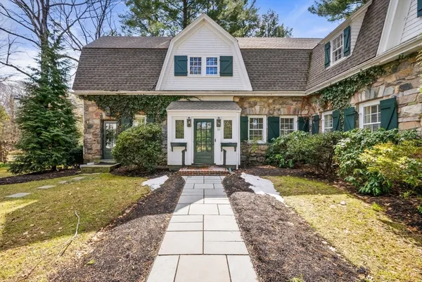 $3,385,000 | 25 Longmeadow Road, Wellesley, MA 02482