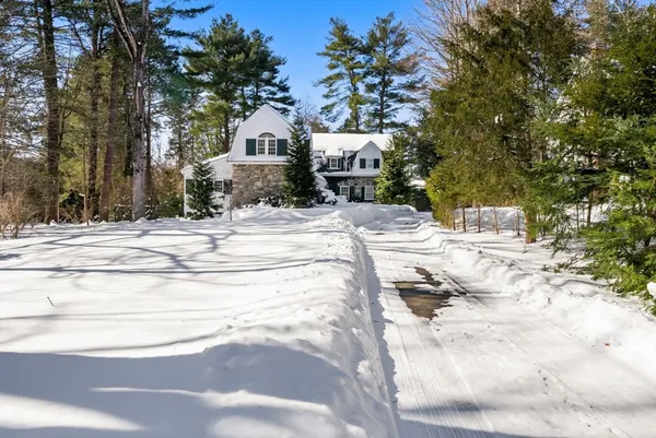 $3,385,000 | 25 Longmeadow Road, Wellesley, MA 02482