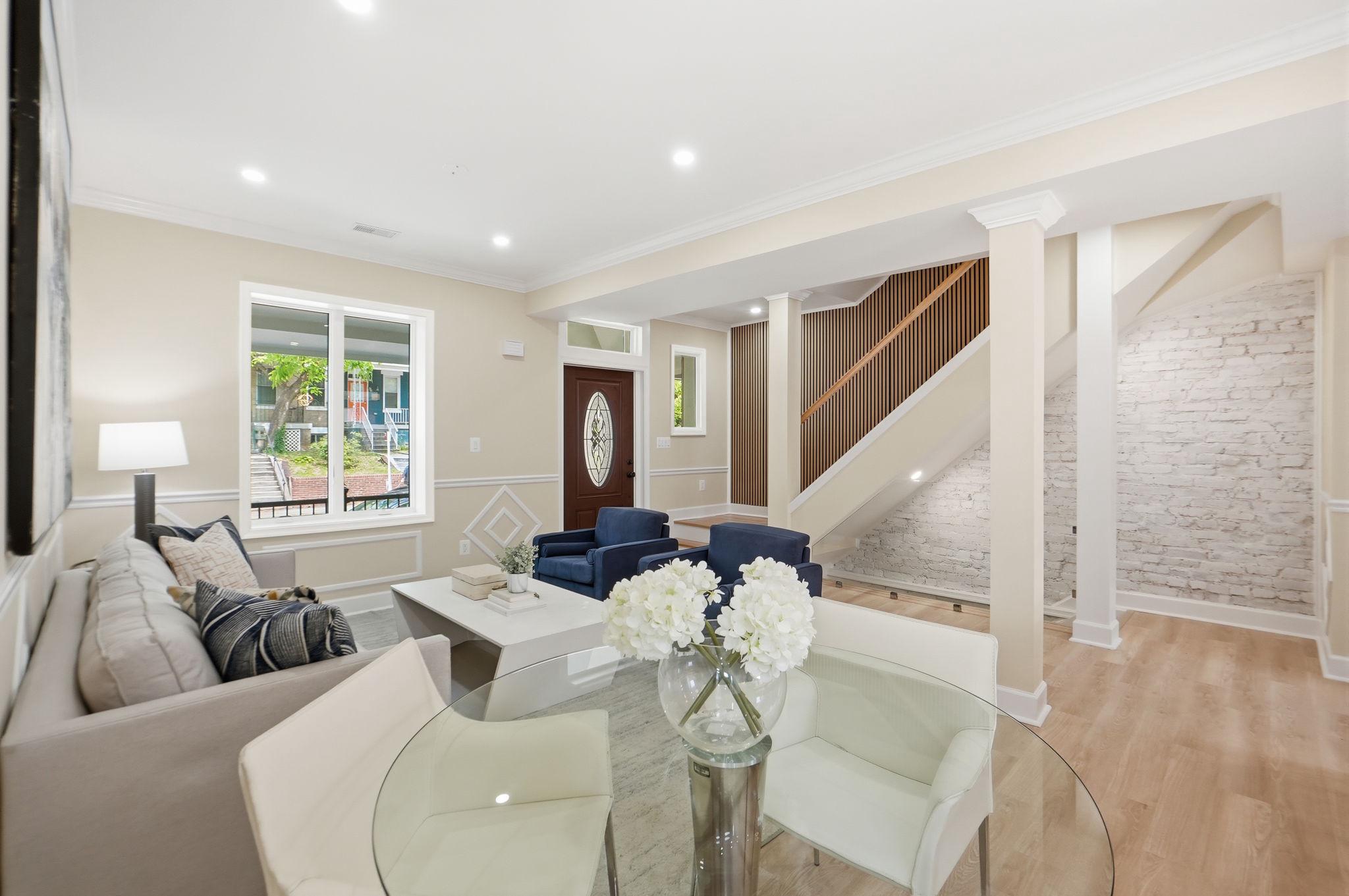 518 Columbia Road Northwest Washington, DC 20001 - Photo 14 of 35 Bright and inviting living space.