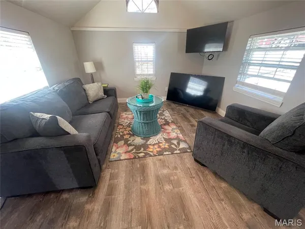 $109,900 | 5984 Valley Drive, French Village, MO 63036