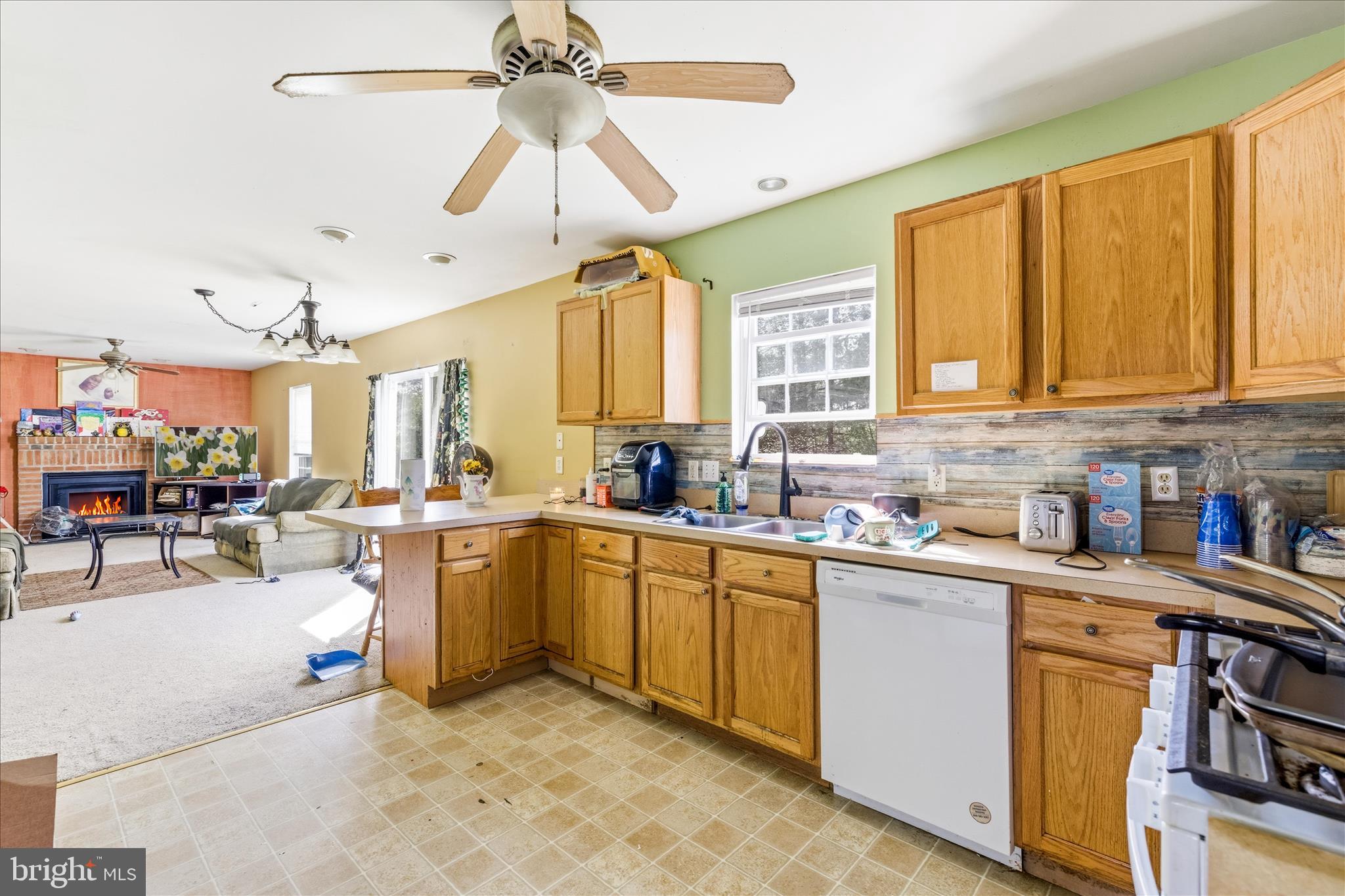 1109 High Street Cambridge, MD 21613 - Photo 9 of 21 Kitchen
